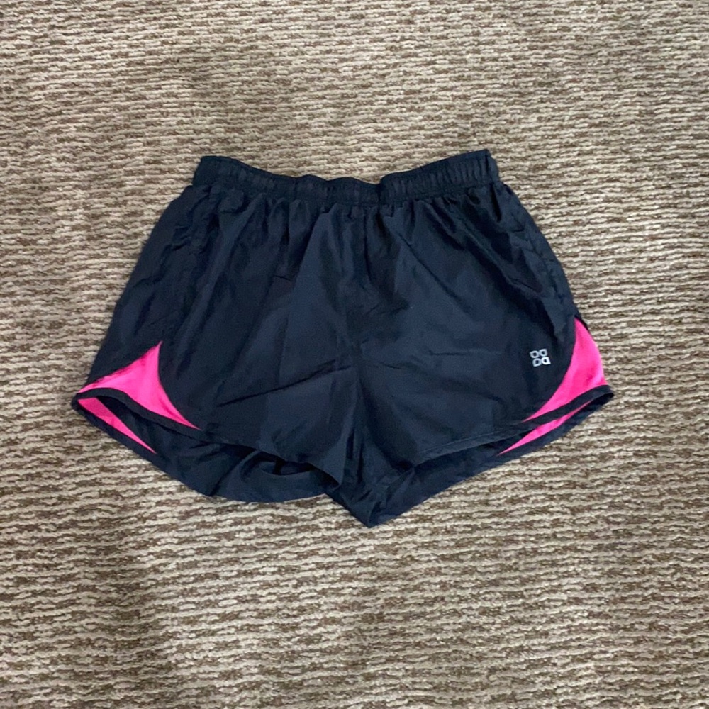 EUC actra shorts. Size L